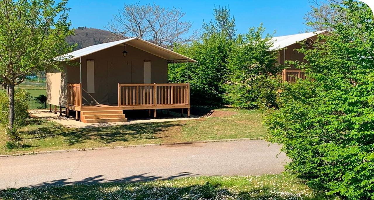 Camping Onlycamp Pierre & Sources Volvic Exterior photo